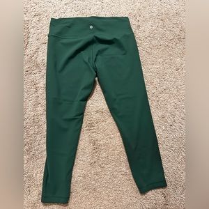 Lululemon, wunder train, size 14